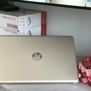Laptop HP 054TU Core i3 7100U/4GB/SSD 128